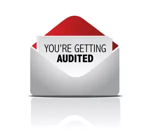 What audit-ready books mean for the CRA, 10-point checklist, and common audit issues for self-employed Canadians. Next steps if you’re behind or starting fresh.